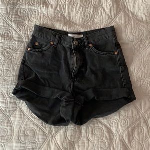 BLACK TOPSHOP SHORTS
